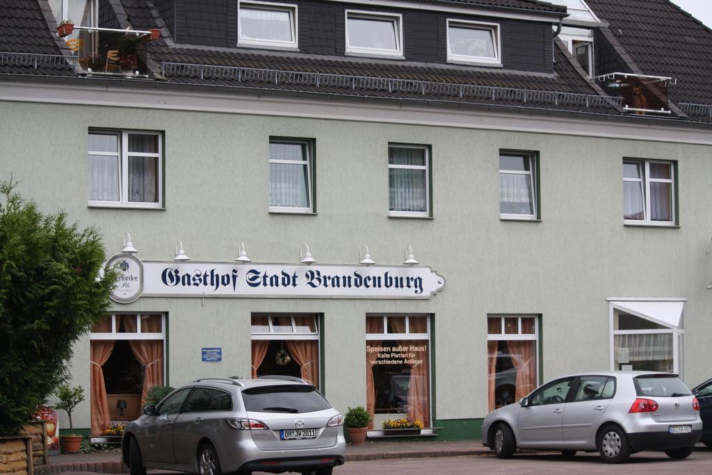 Hôtel Gasthof Stadt Brandenburg à Wittenberg Extérieur photo